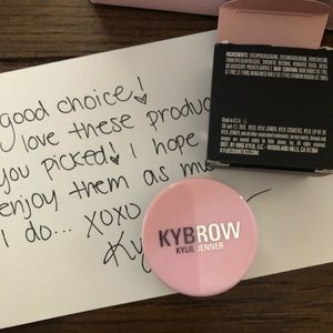 Kylie brow pomade